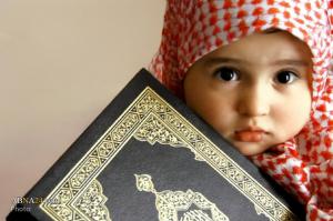 چگونه آموزه‌های دینی به حل مشکلات اخلاقی کودکان کمک می‌کند؟